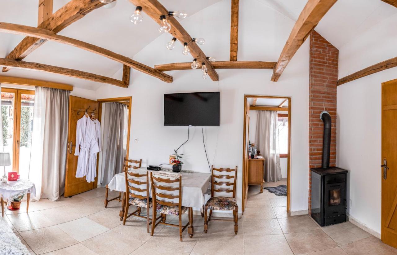 Apartmani Lunija Gornji Milanovac Extérieur photo